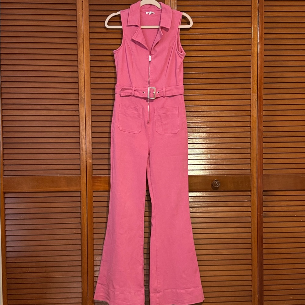 Pink Sleeveless Jumpsuit with Belt